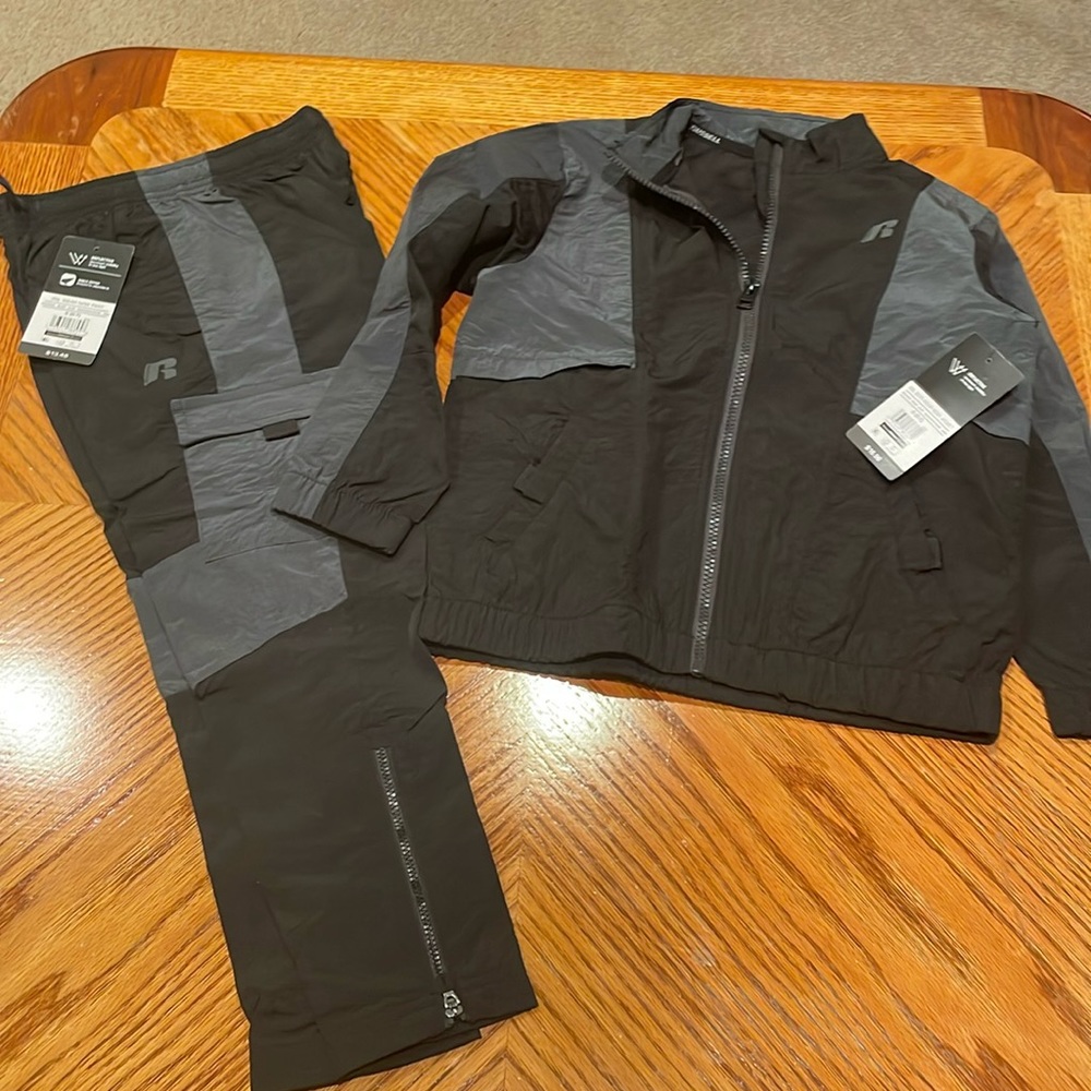S(6-7) Russell kids trax suit dark gray/black
